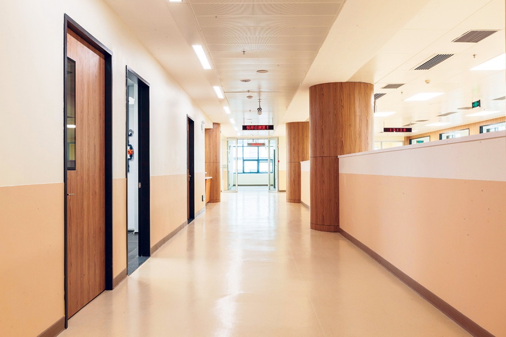 醫(yī)院-來賓市興賓區(qū)人民醫(yī)院住院樓潔凈區(qū)域 手術室/ICU裝修與安裝工程