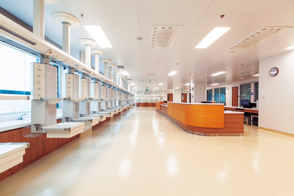 醫(yī)院-來賓市興賓區(qū)人民醫(yī)院住院樓潔凈區(qū)域 手術室/ICU裝修與安裝工程