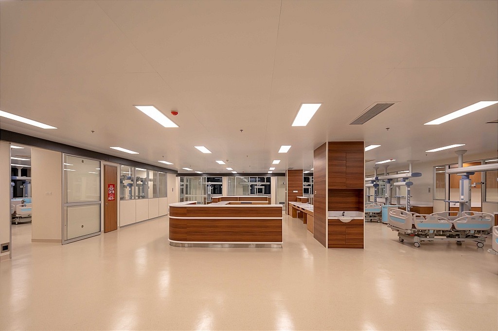 醫(yī)院-梧州市人民醫(yī)院住院醫(yī)技樓  手術(shù)室ICU裝修與安裝工程