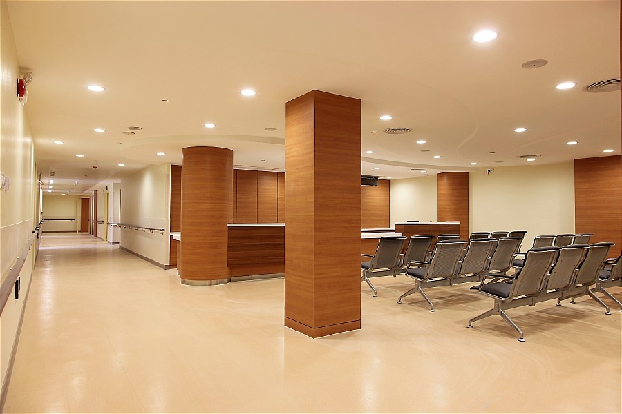醫(yī)院-右江民族醫(yī)學(xué)院附屬醫(yī)院門診樓改造室內(nèi)裝修工程