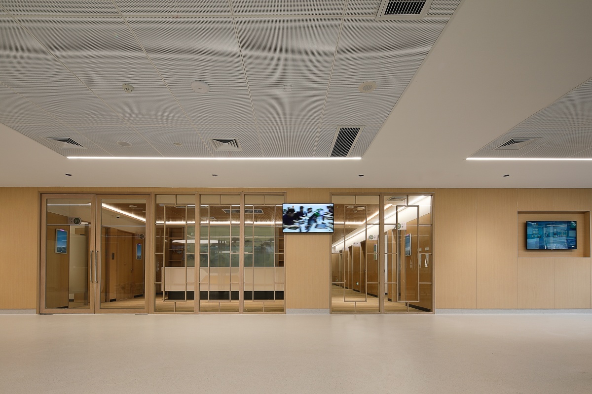 醫(yī)院-廣西壯族自治區(qū)兒童醫(yī)療中心項(xiàng)目（EPC）室內(nèi)裝修工程