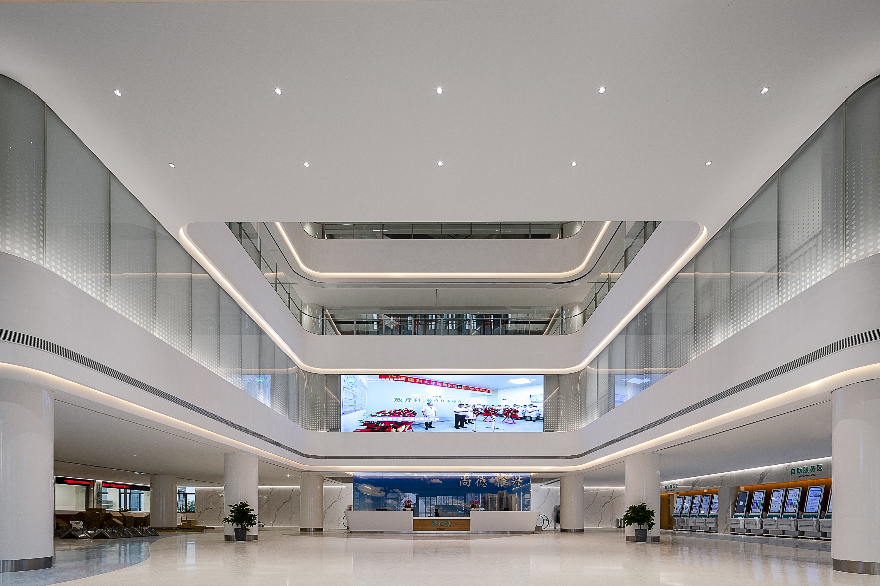 醫(yī)院-廣西醫(yī)科大學(xué)附屬腫瘤醫(yī)院五象院區(qū)一期（EPC）(1# 門急診大樓、2#醫(yī)技綜合樓、3#住院綜合樓）室內(nèi)裝修工程