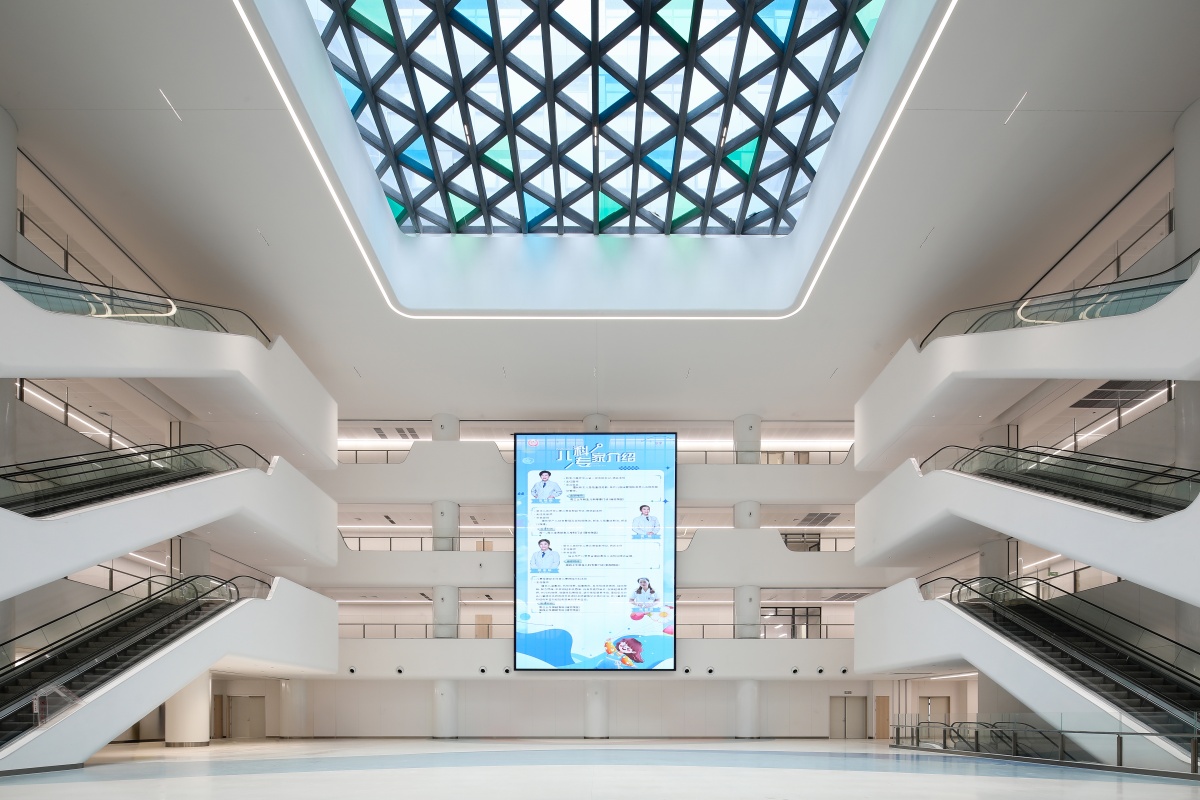 醫(yī)院-廣西壯族自治區(qū)兒童醫(yī)療中心項(xiàng)目（EPC）室內(nèi)裝修工程